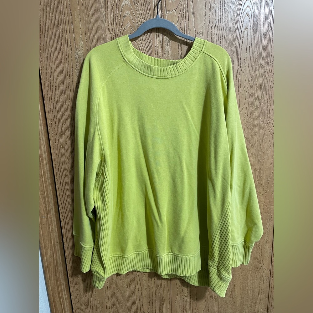 AERIE oversized neon green crewneck XL